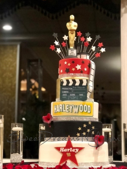 Hollywood Oscar Bat Mitzvah Cake Hollywood themed cake Sweet Sixteen Wedding Glam Custom Cake NYC Long Island