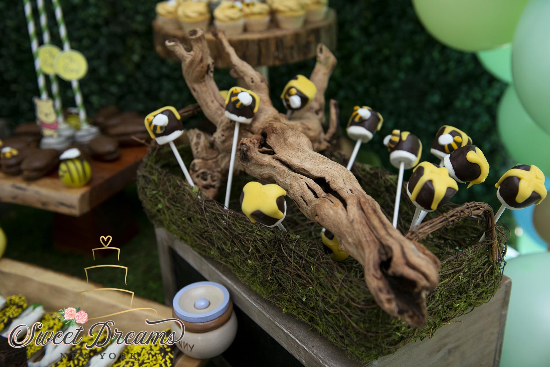 100 Acre Wood Baby Shower Winnie the Pooh Dessert Table (2)