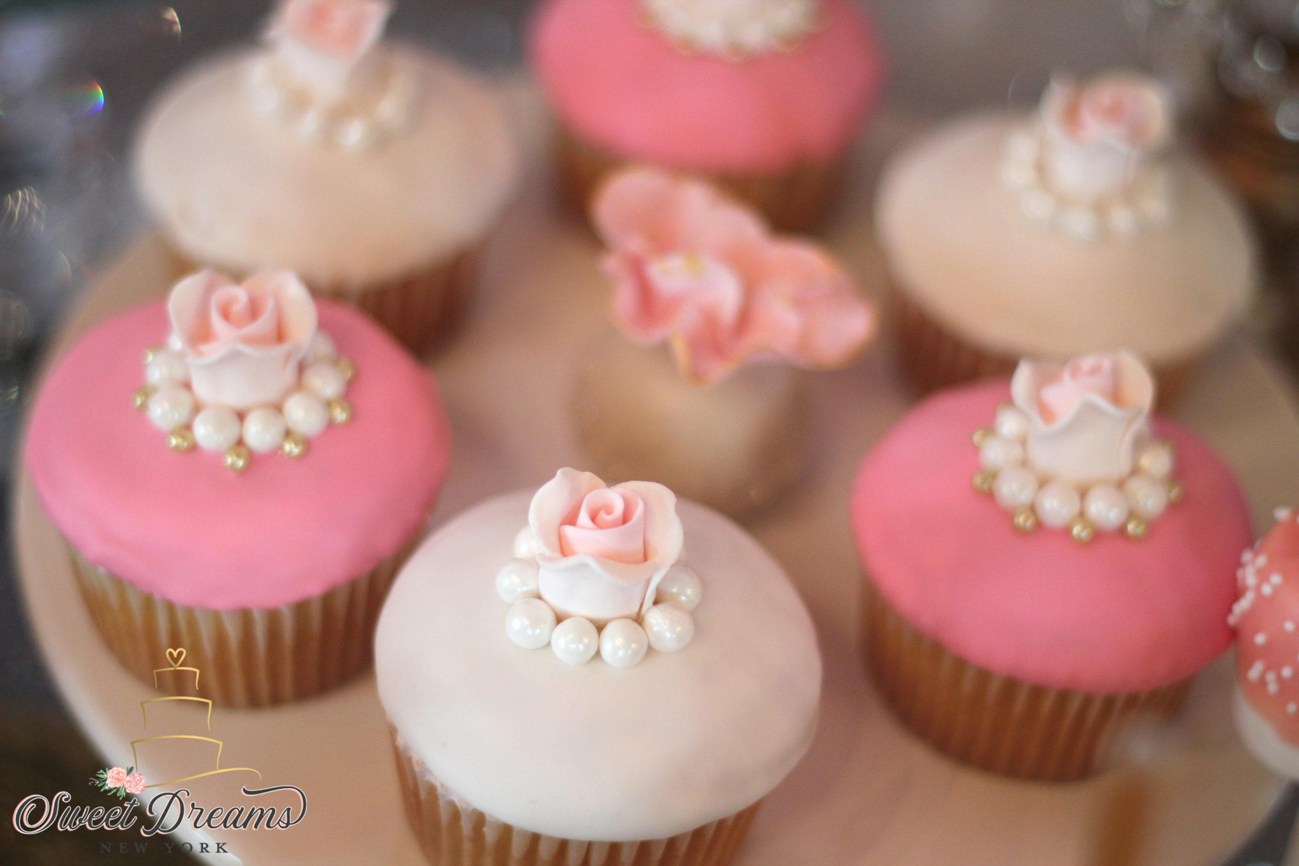 Bridal shower cupcakes pink flower